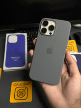 Apple 1:1 Silicone Magsafe Cases